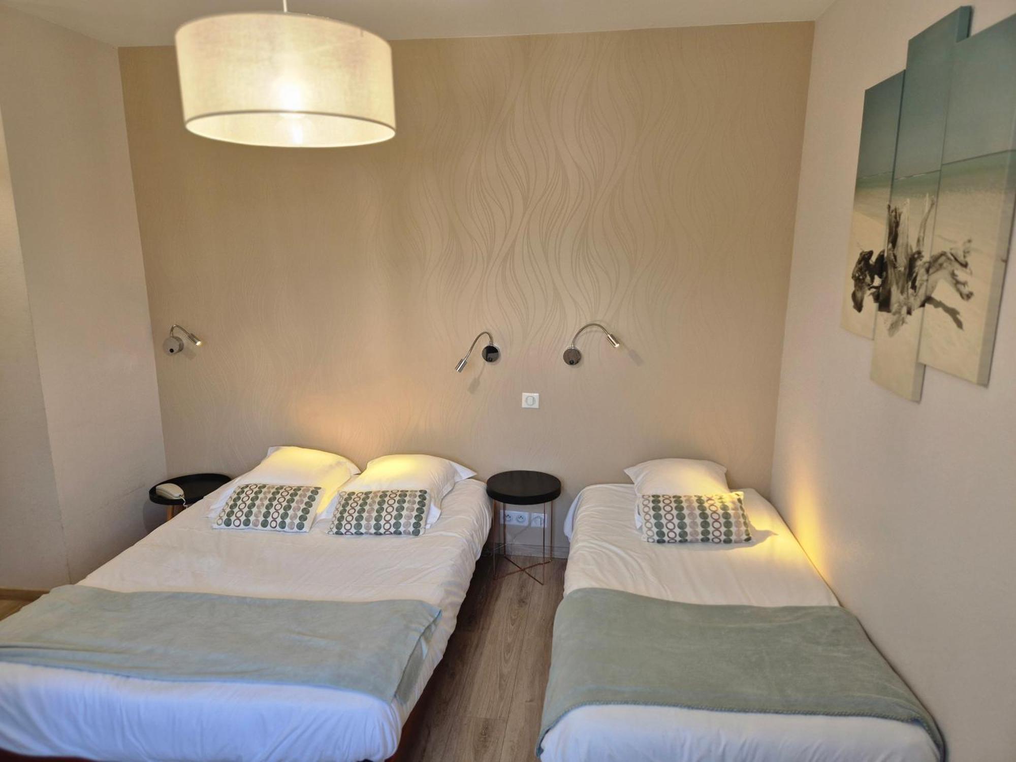 Logis Restaurant L'oustal Hotel Naves (Correze)