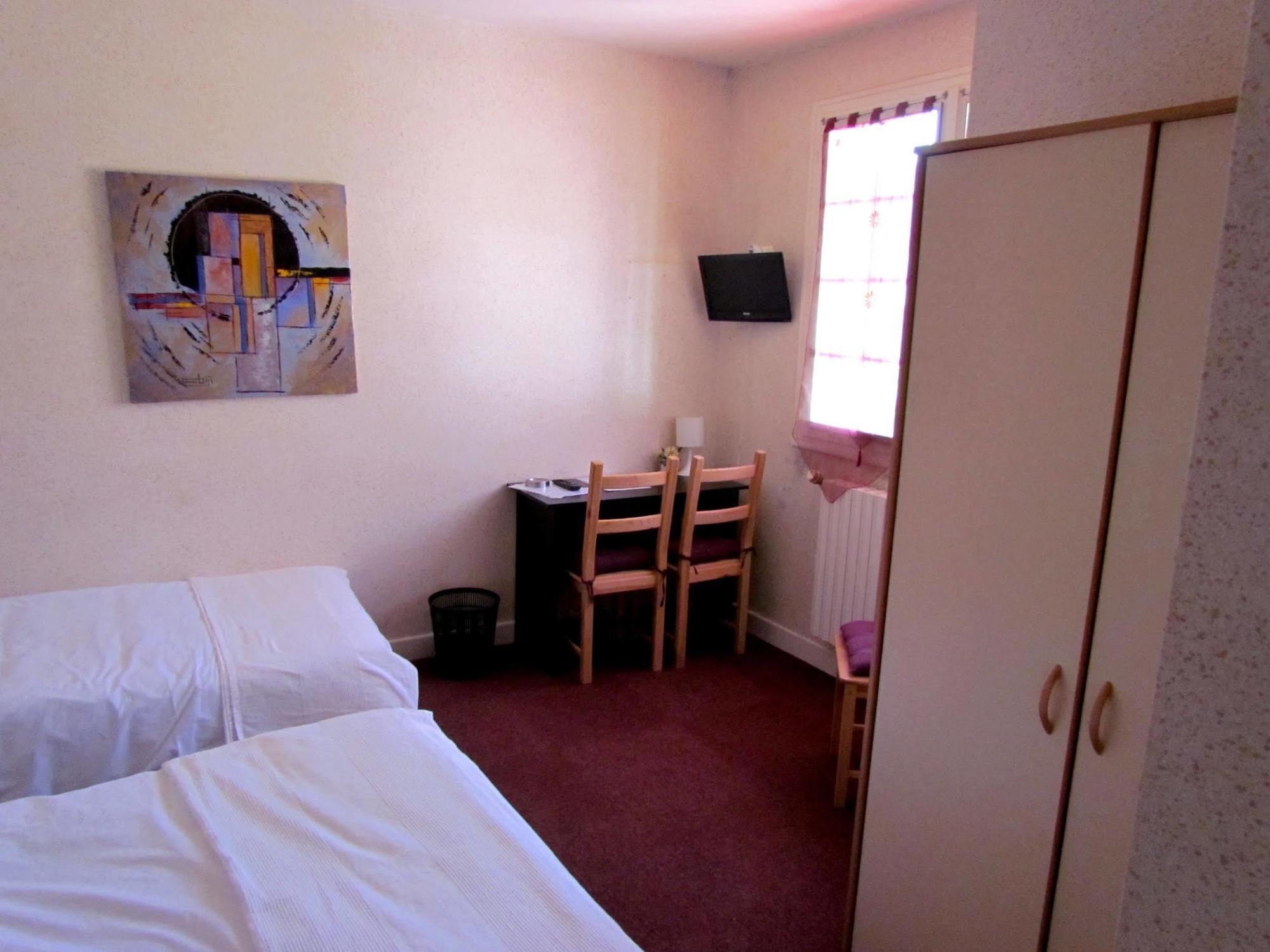 Logis Restaurant L'oustal 2*