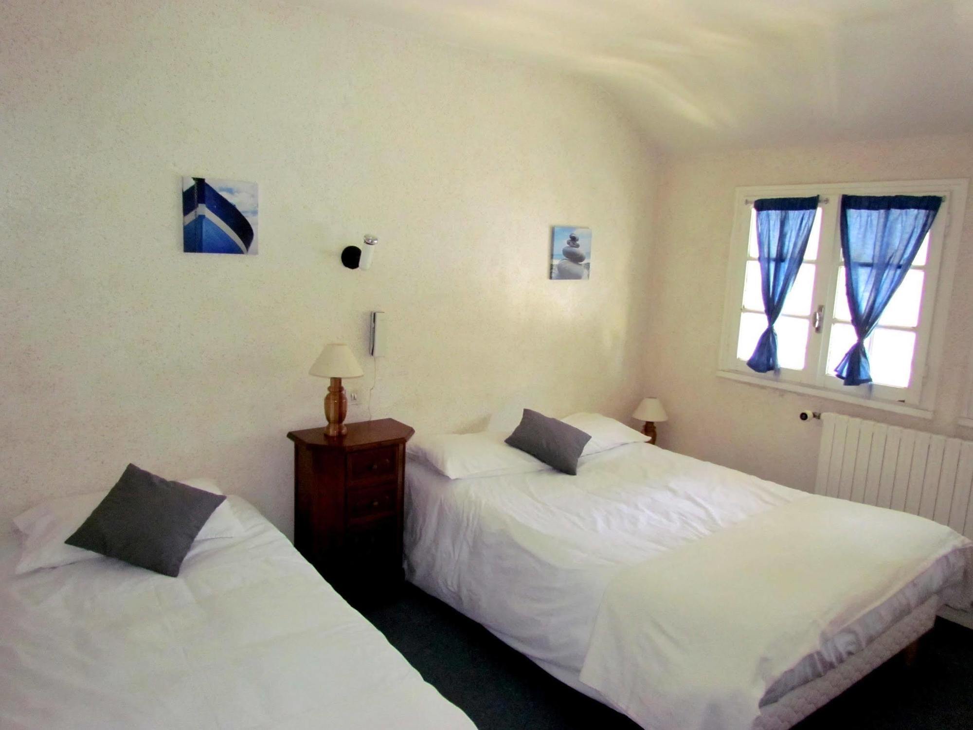 Logis Restaurant L'oustal Hotel Naves (Correze)